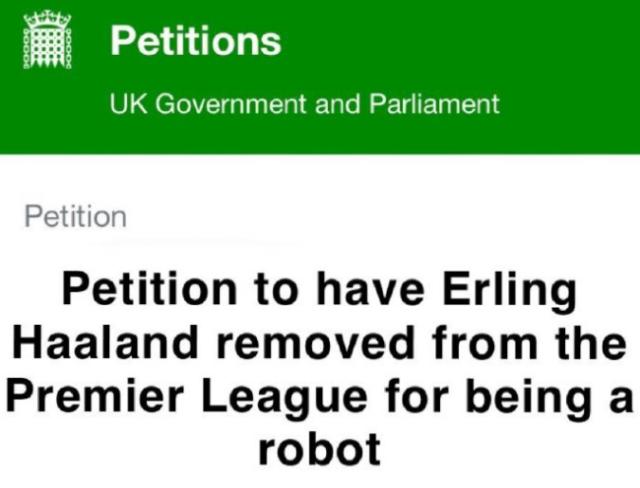 【夜读】又拿曼联说事，英媒曝光C罗不满滕哈赫